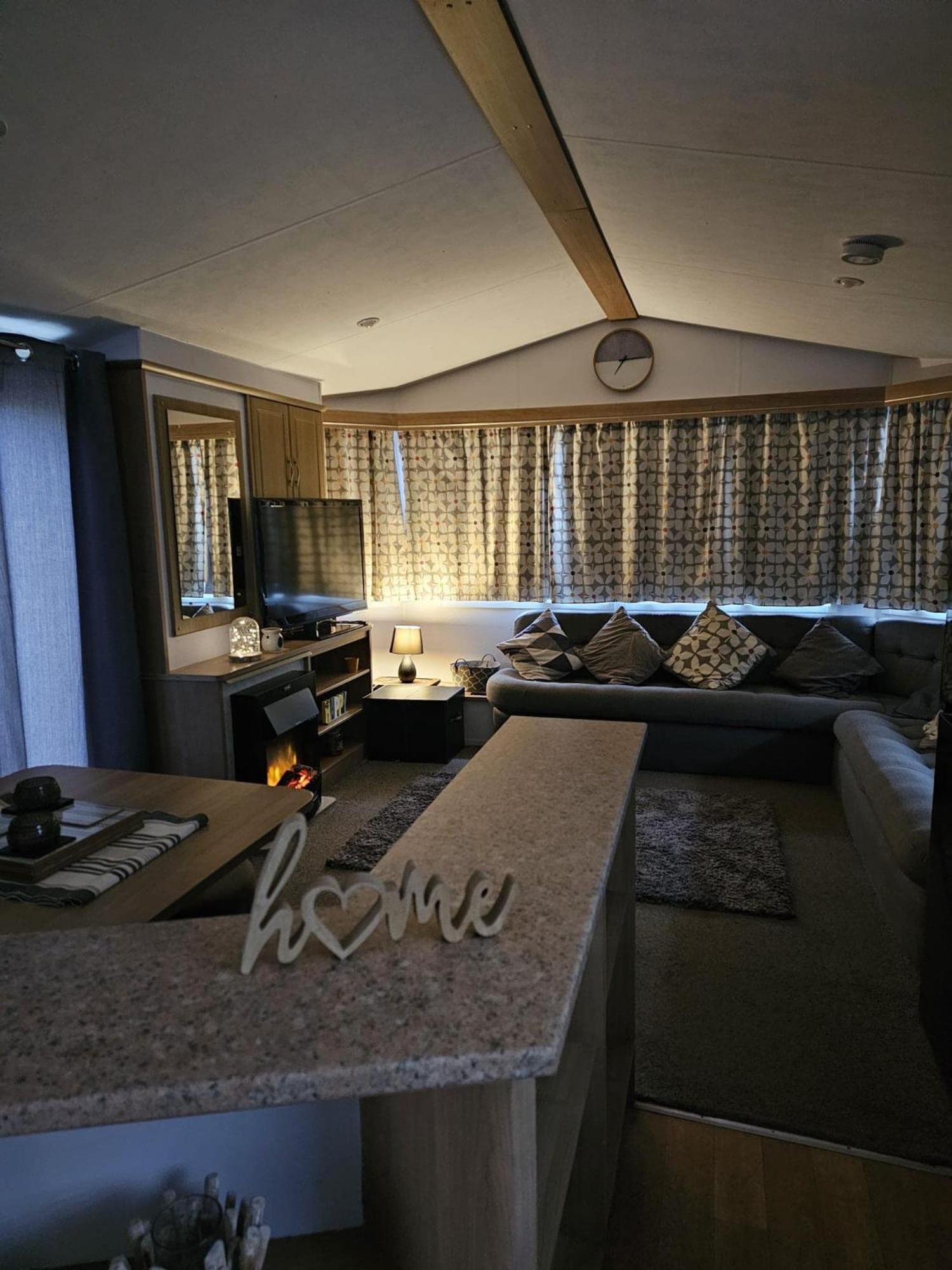Tattershall Lakes Hot Tub Lodge Breaks Εξωτερικό φωτογραφία