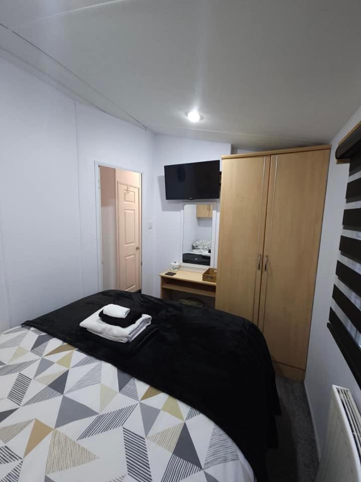 Tattershall Lakes Hot Tub Lodge Breaks Εξωτερικό φωτογραφία